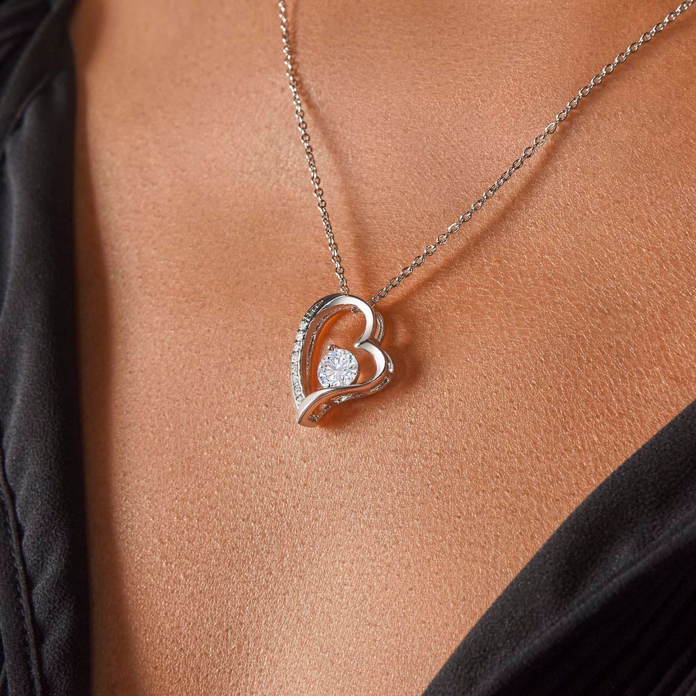 To my Queen – Love Heart Necklace - Gold-Forever Love